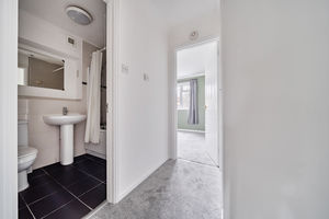 Photo 15- click for photo gallery